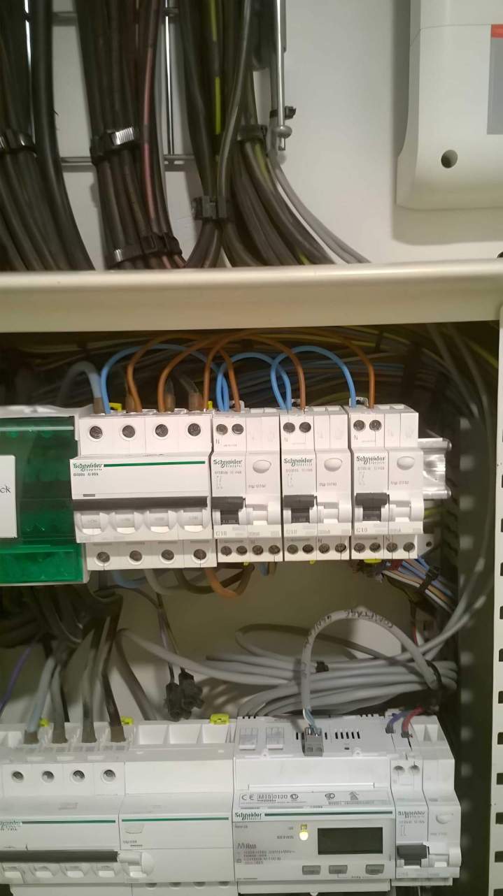 Tableau électrique Cher