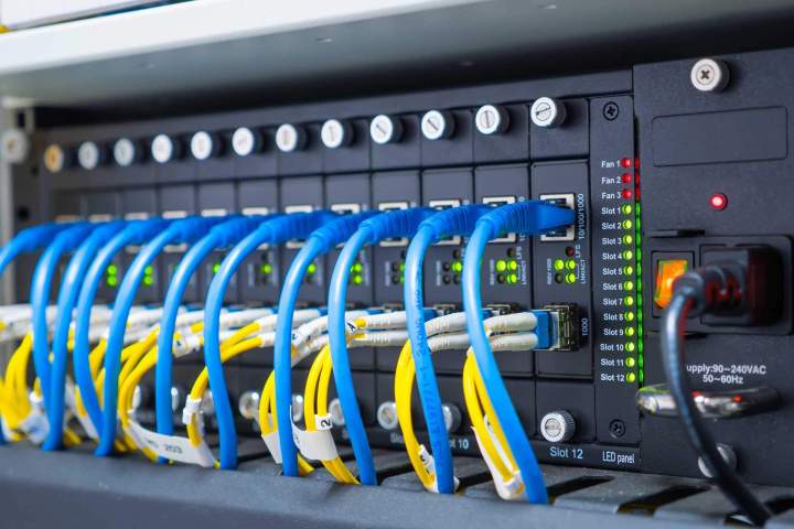 Panneau de brassage de distribution de câbles à fibre optique Cher